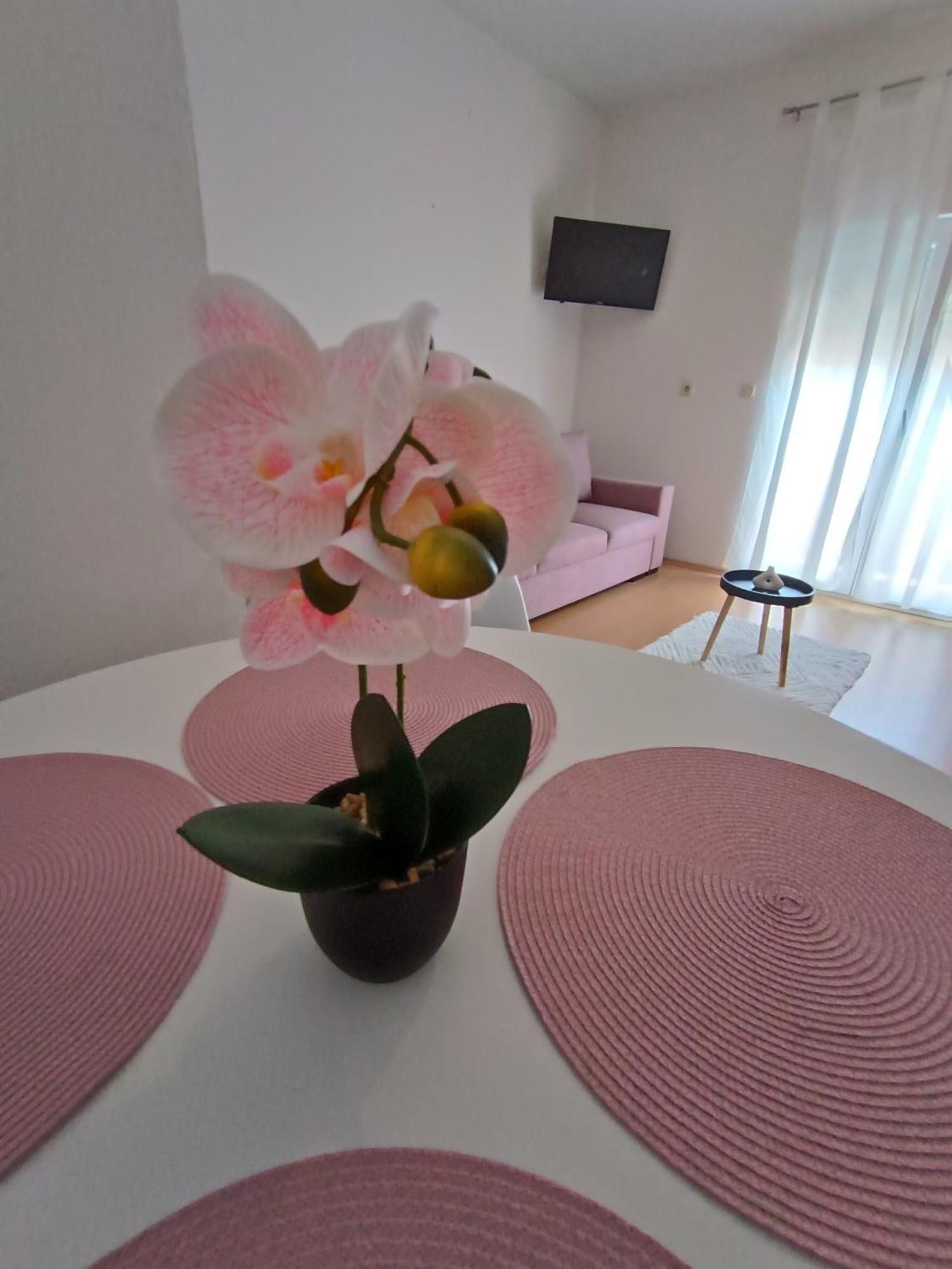 Apartman Lea Sukosan Luaran gambar